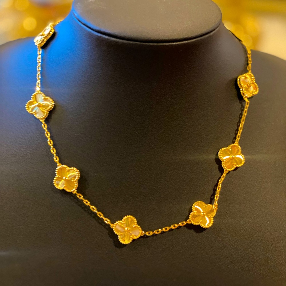 Gold Quatrefoil Necklace with Textured Stations